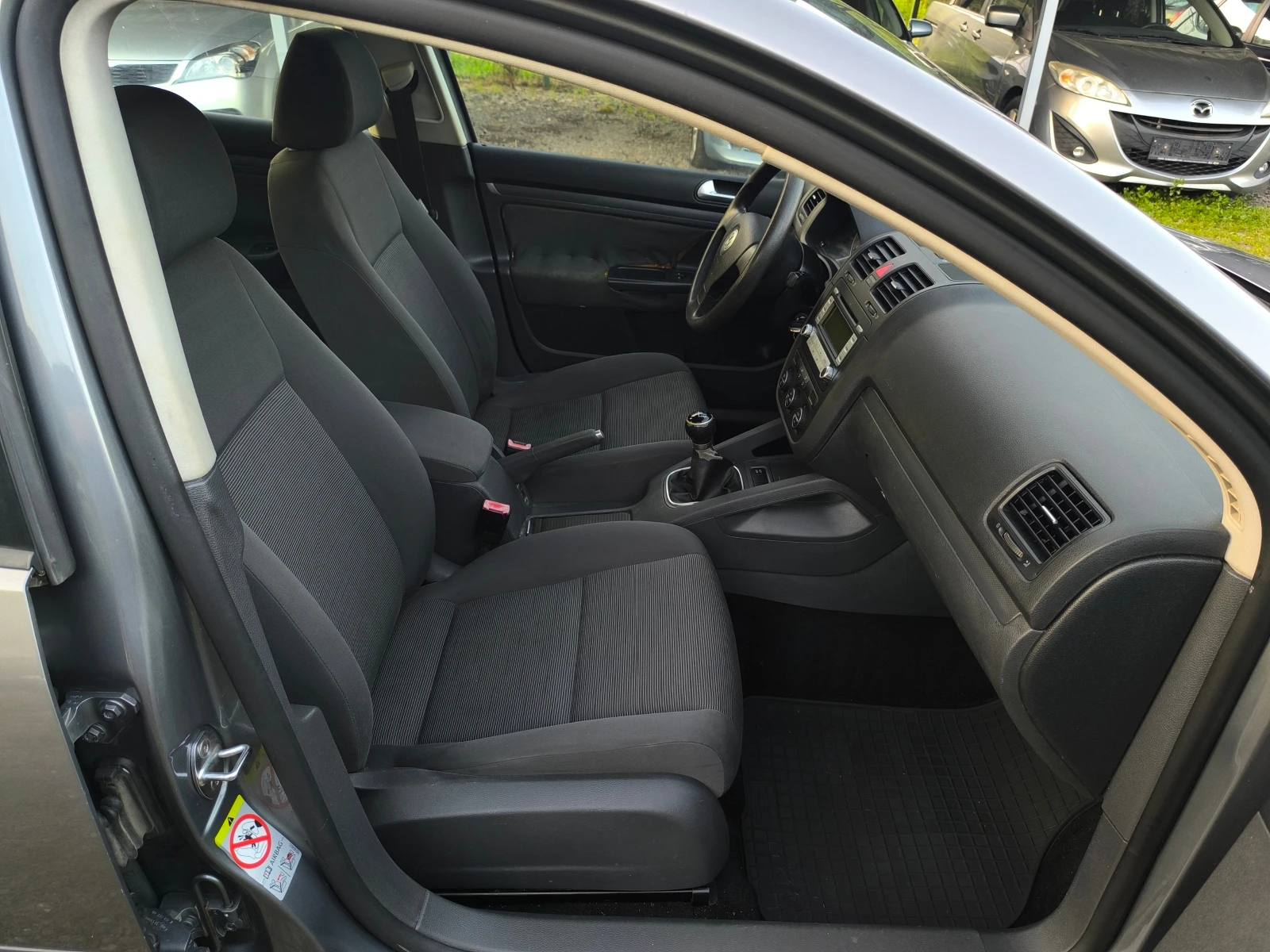 VW Golf -1.9TDI-105кс-КЛИМАТРОНИК-, снимка 15 - Автомобили и джипове - 55629287