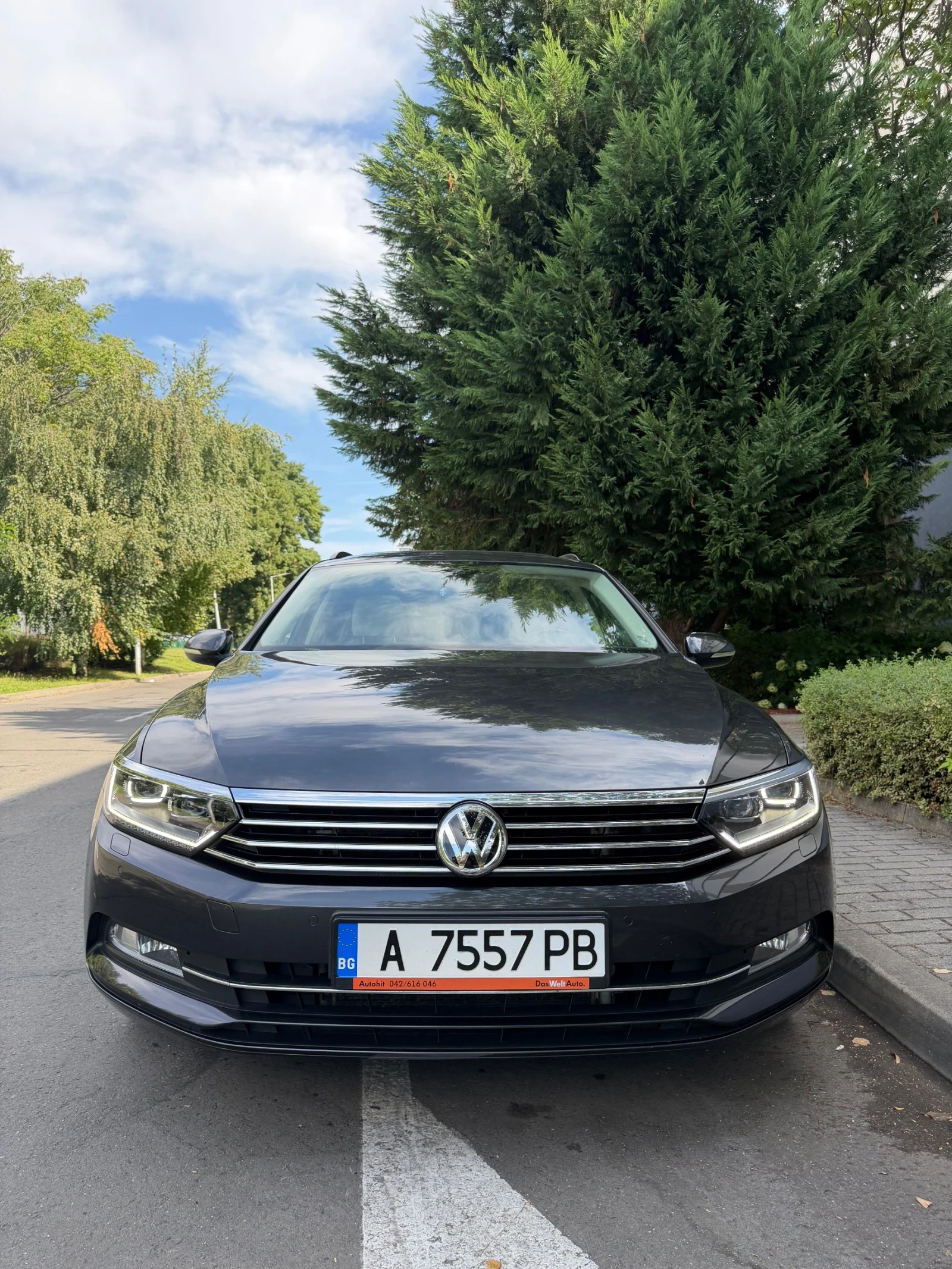VW Passat 2.0TDI/2019г./DSG7/169 хил.км/ПАНОРАМА/ACC/LED/N1/