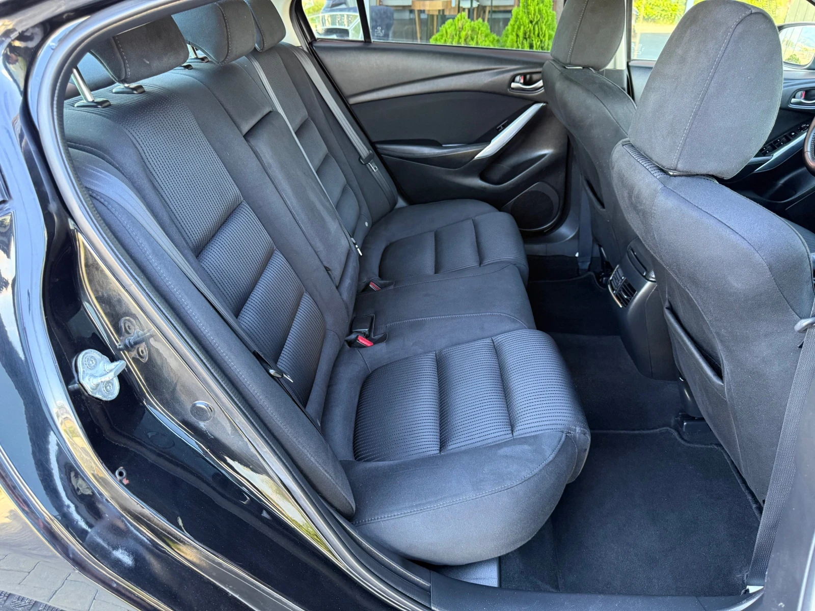 Mazda 6 2.0i 165к.с SKYACTIV / NAVI / PARKTRONIC , снимка 15 - Автомобили и джипове - 56216254