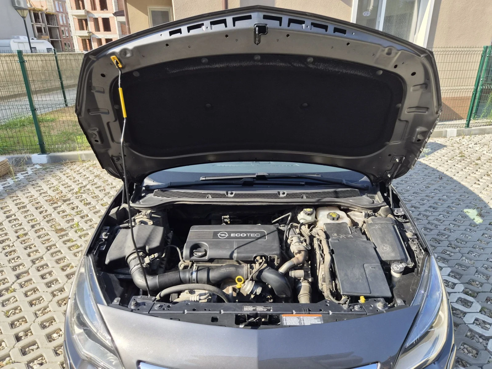 Opel Astra Sport, снимка 13 - Автомобили и джипове - 56244025