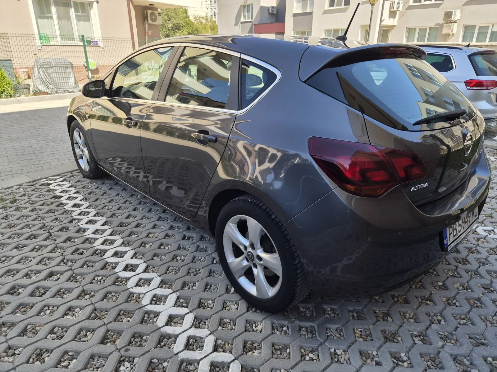 Opel Astra Sport, снимка 4 - Автомобили и джипове - 56244025