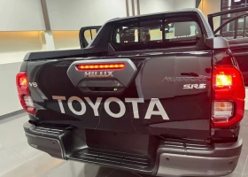 Toyota Hilux 4.0L  ADVENTURE, снимка 5