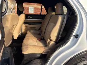 Ford Explorer * Base * CARFAX * 7-МЕСТЕН *  - 8800 € / 17211.30 лв. - 89001899 12