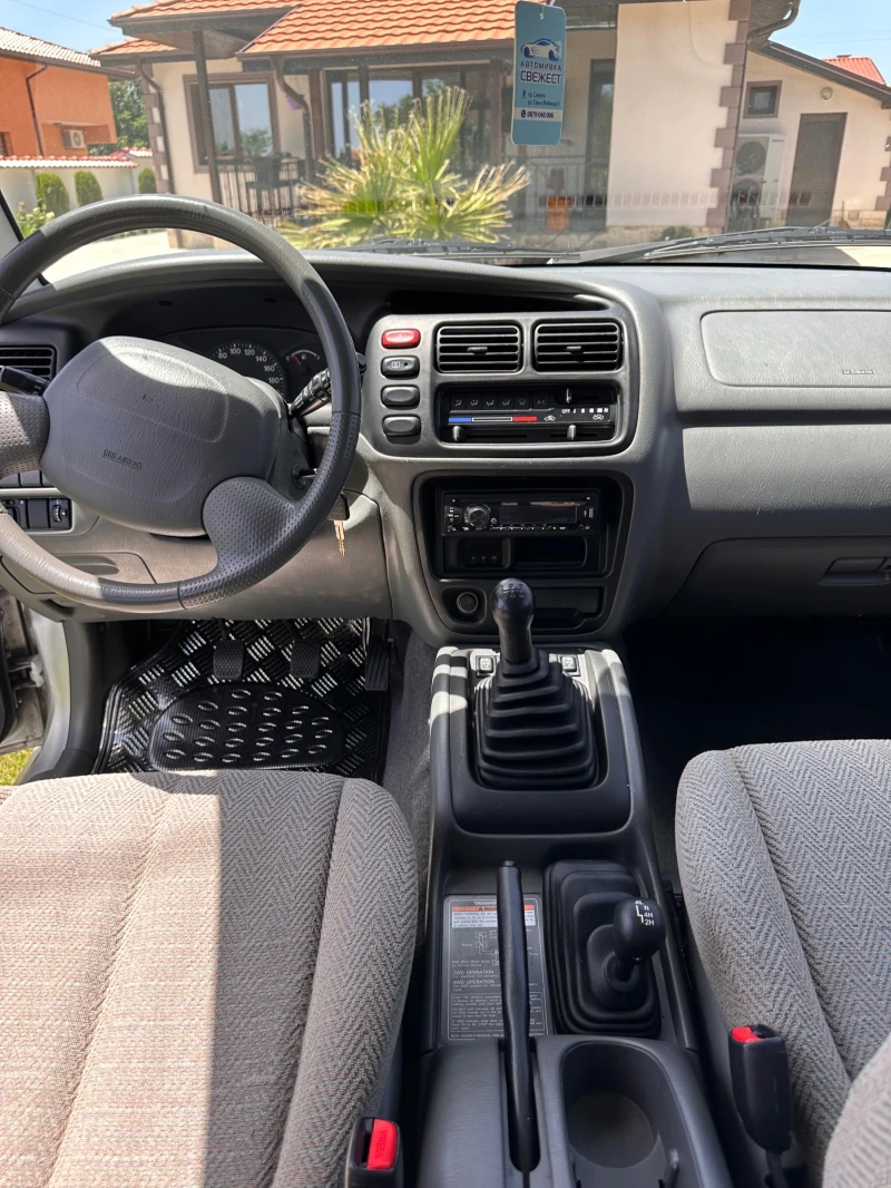 Suzuki Vitara 2.5 v6, снимка 13 - Автомобили и джипове - 47897403