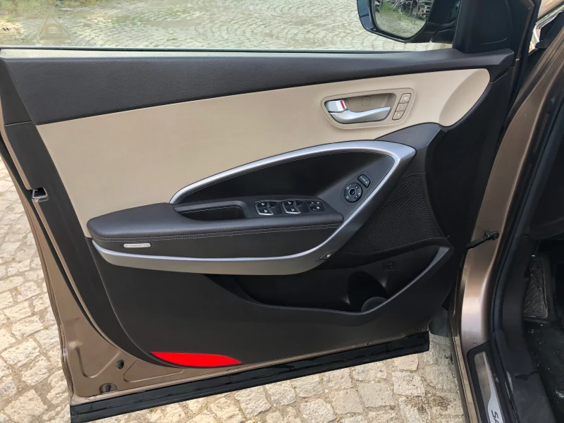 Hyundai Santa fe 2.2 CRDI, снимка 5 - Автомобили и джипове - 52643421