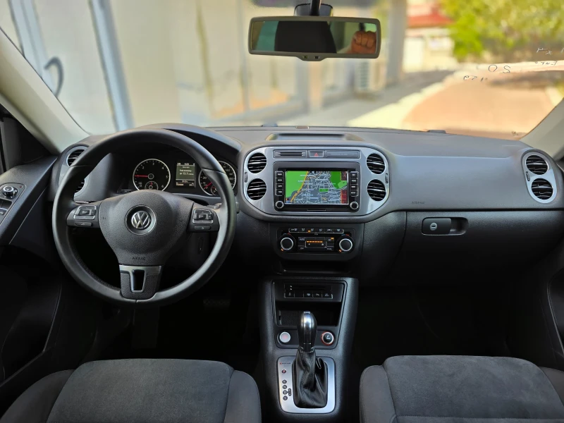 VW Tiguan 2.0TDI 140K 4MOTION , снимка 13 - Автомобили и джипове - 51544248