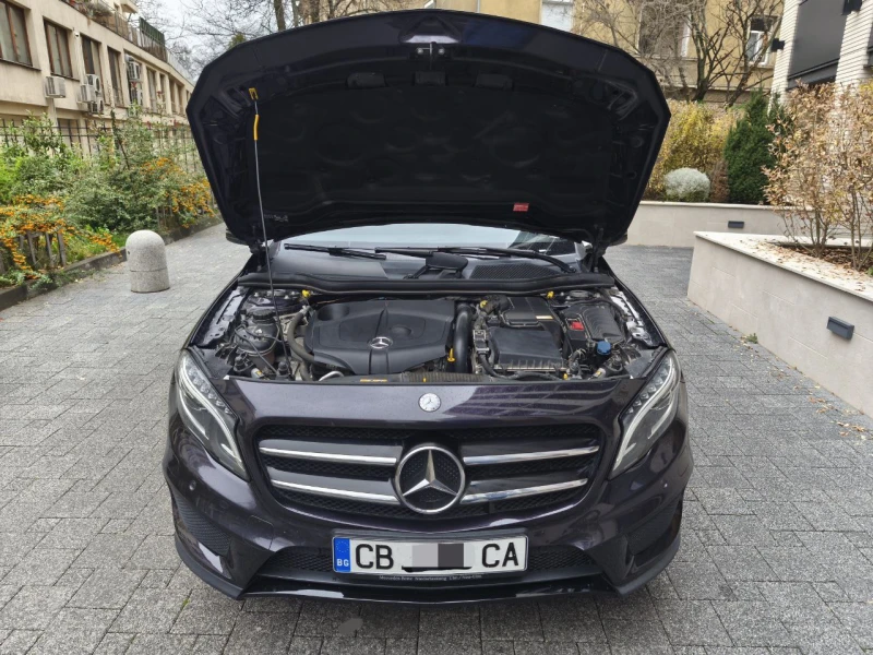 Mercedes-Benz GLA 220 4M Sport AMG, снимка 9 - Автомобили и джипове - 52700527