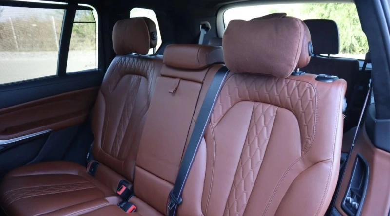 BMW X7 40d xDrive M-Sport, снимка 7 - Автомобили и джипове - 53342810