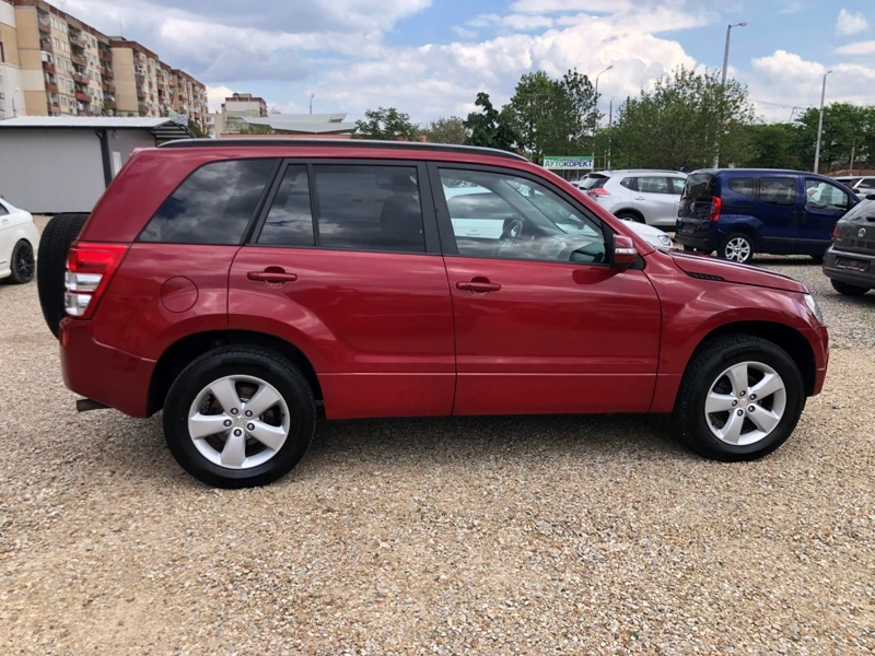 Suzuki Grand vitara 2.4i-AVTOMATIC/ТОП СЪСТОЯНИЕ-ШВЕЙЦАРИЯ - изображение 4