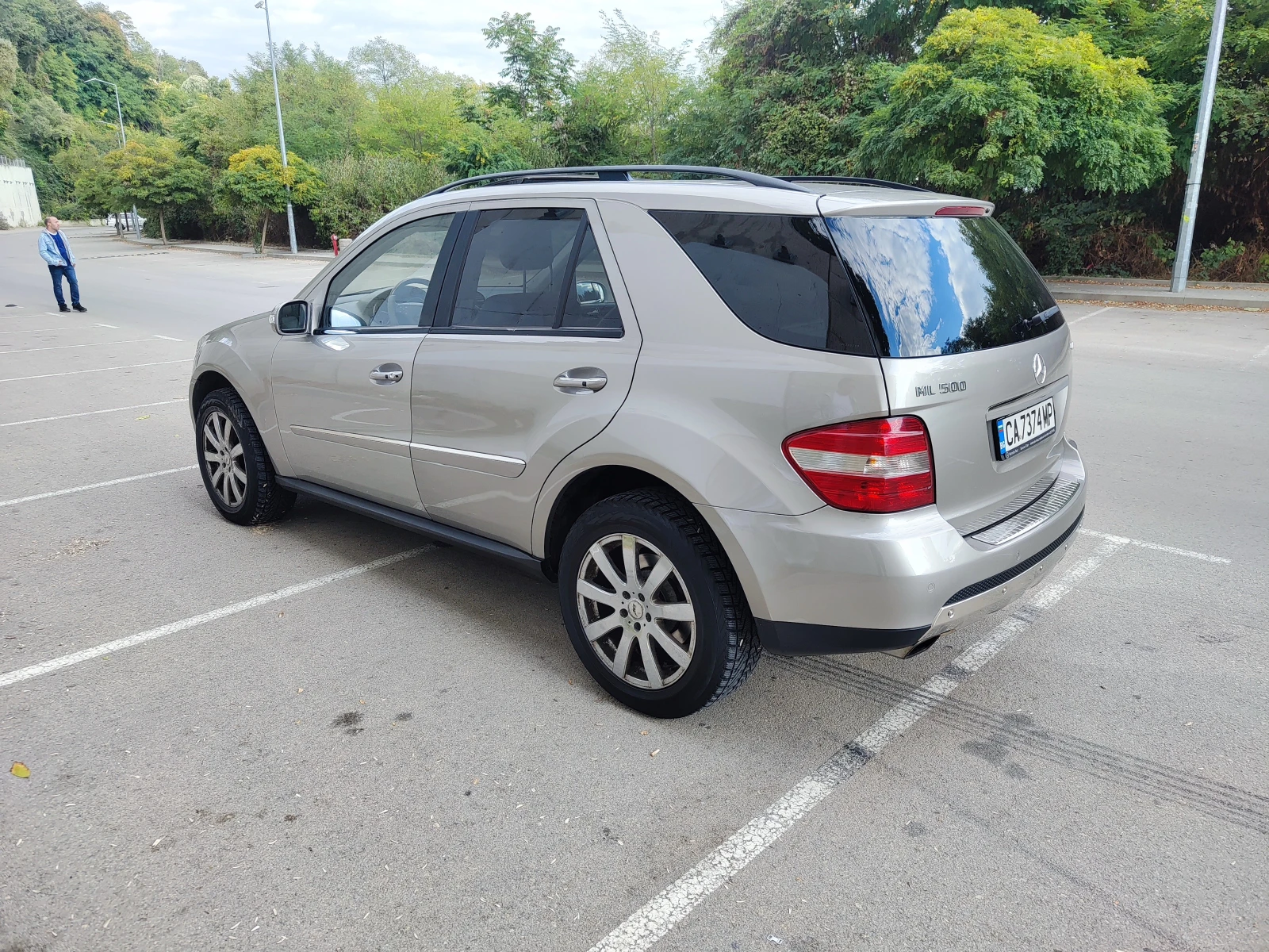 Mercedes-Benz ML 500  - изображение 4