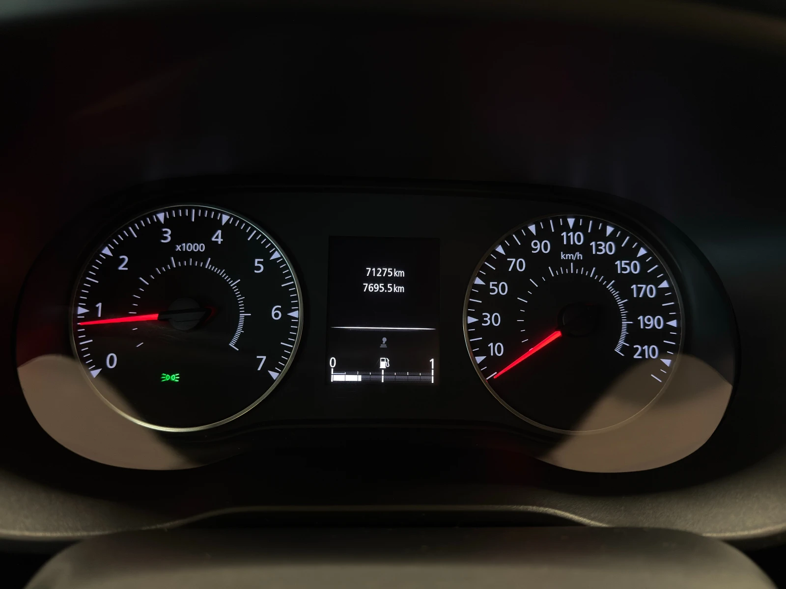 Dacia Duster PRESTIGE RED LINE, снимка 12 - Автомобили и джипове - 53882612