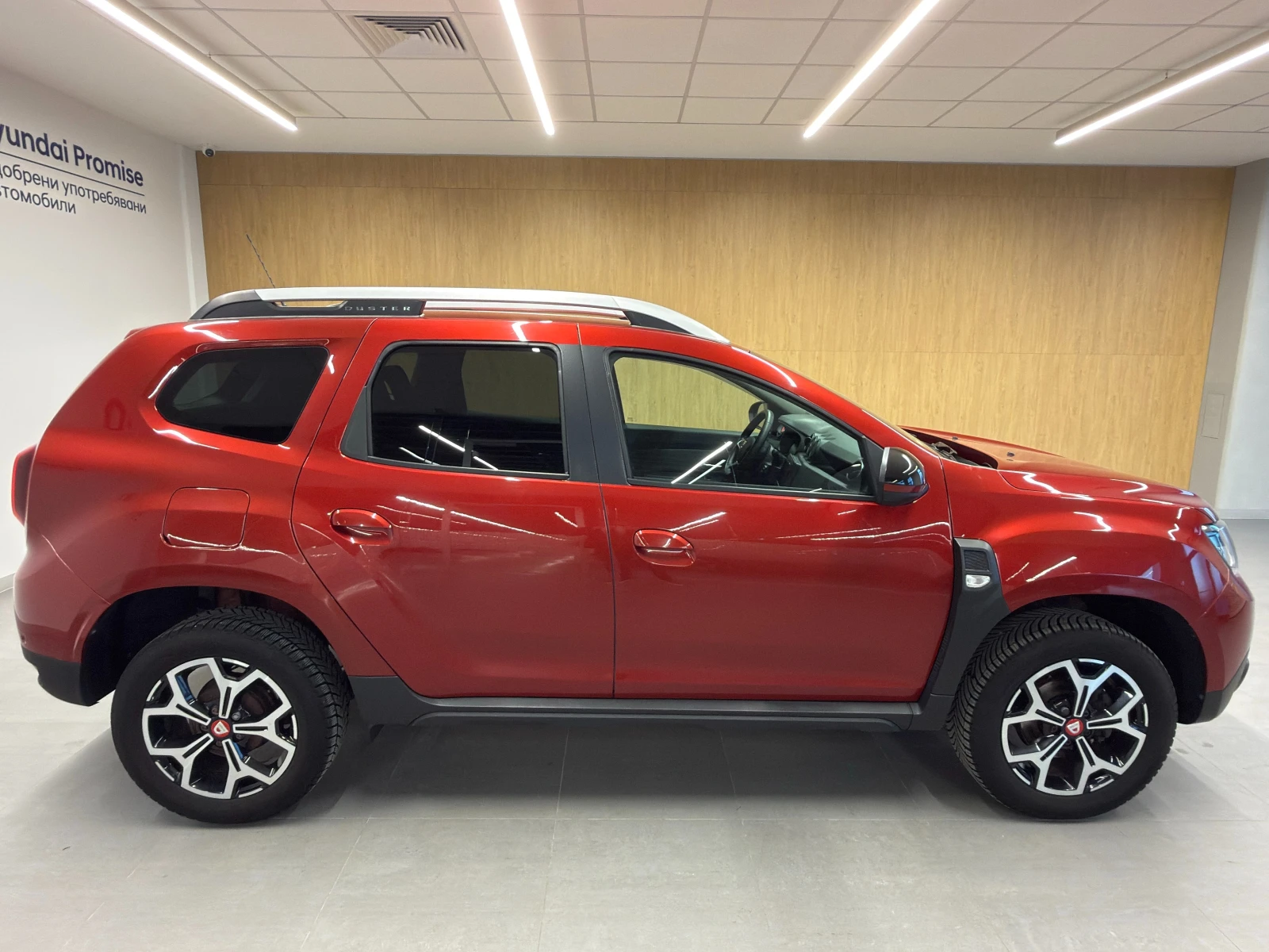 Dacia Duster PRESTIGE RED LINE, снимка 6 - Автомобили и джипове - 53882612