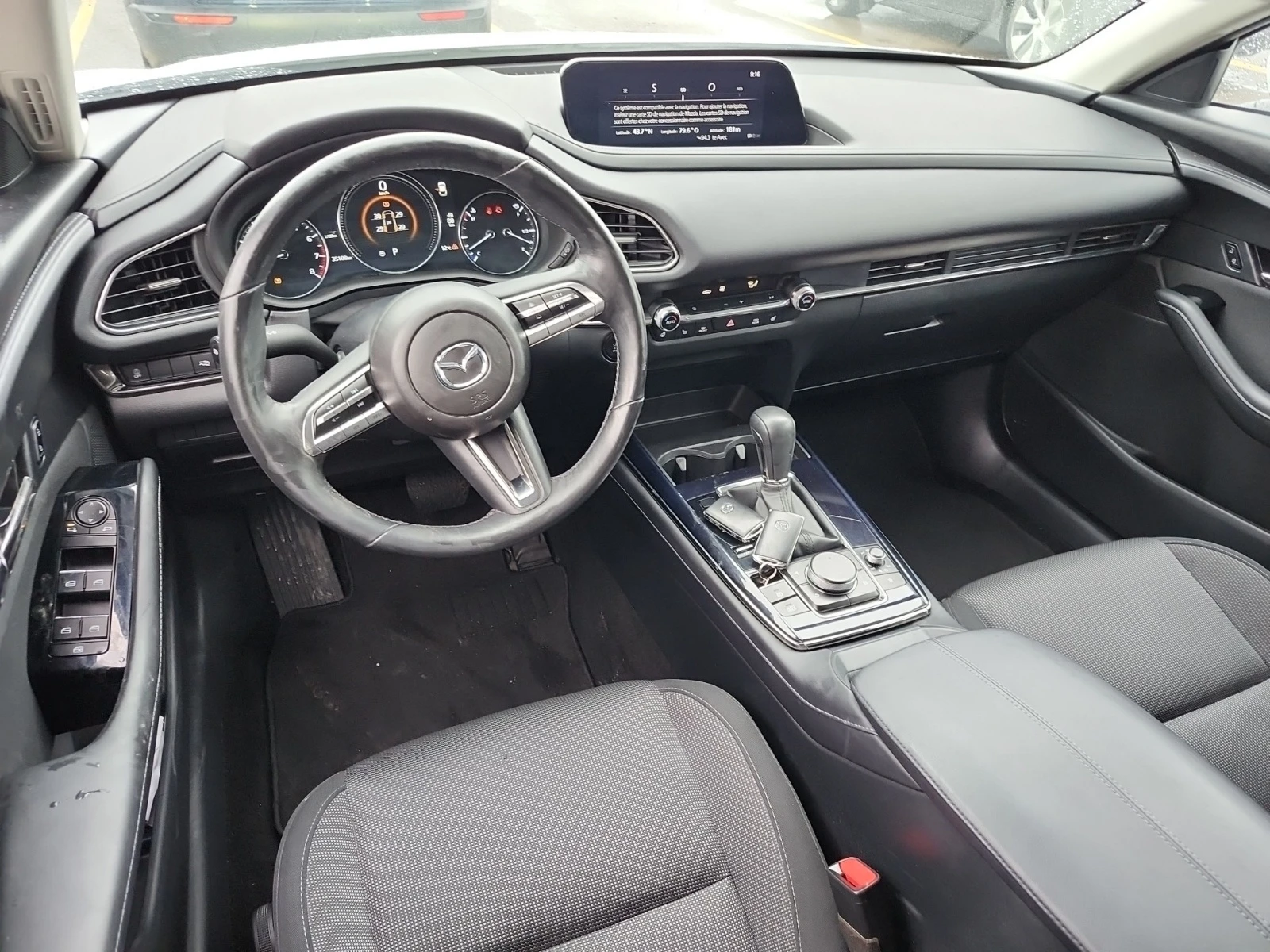 Mazda CX-30 GS* * CARFAX * * АВТО КРЕДИТ * * , снимка 6 - Автомобили и джипове - 54212991