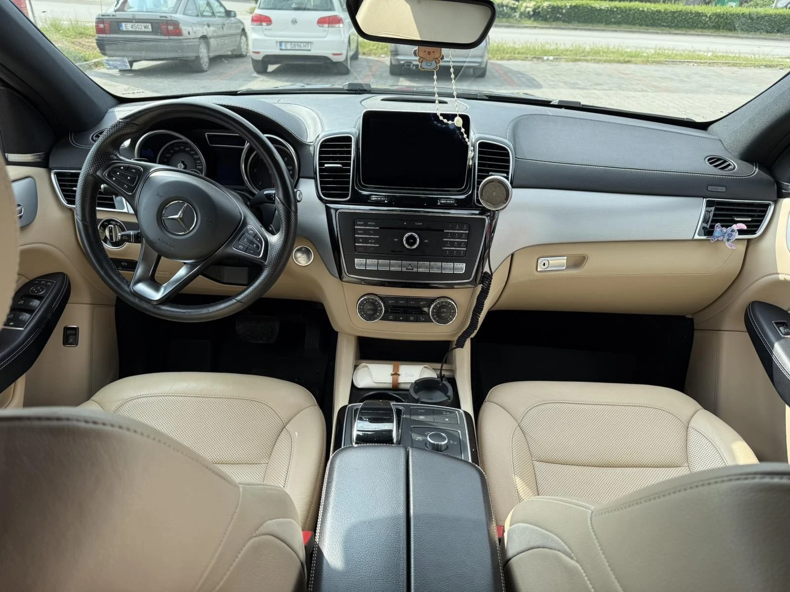 Mercedes-Benz GLE 350 ТОП, снимка 7 - Автомобили и джипове - 54367609