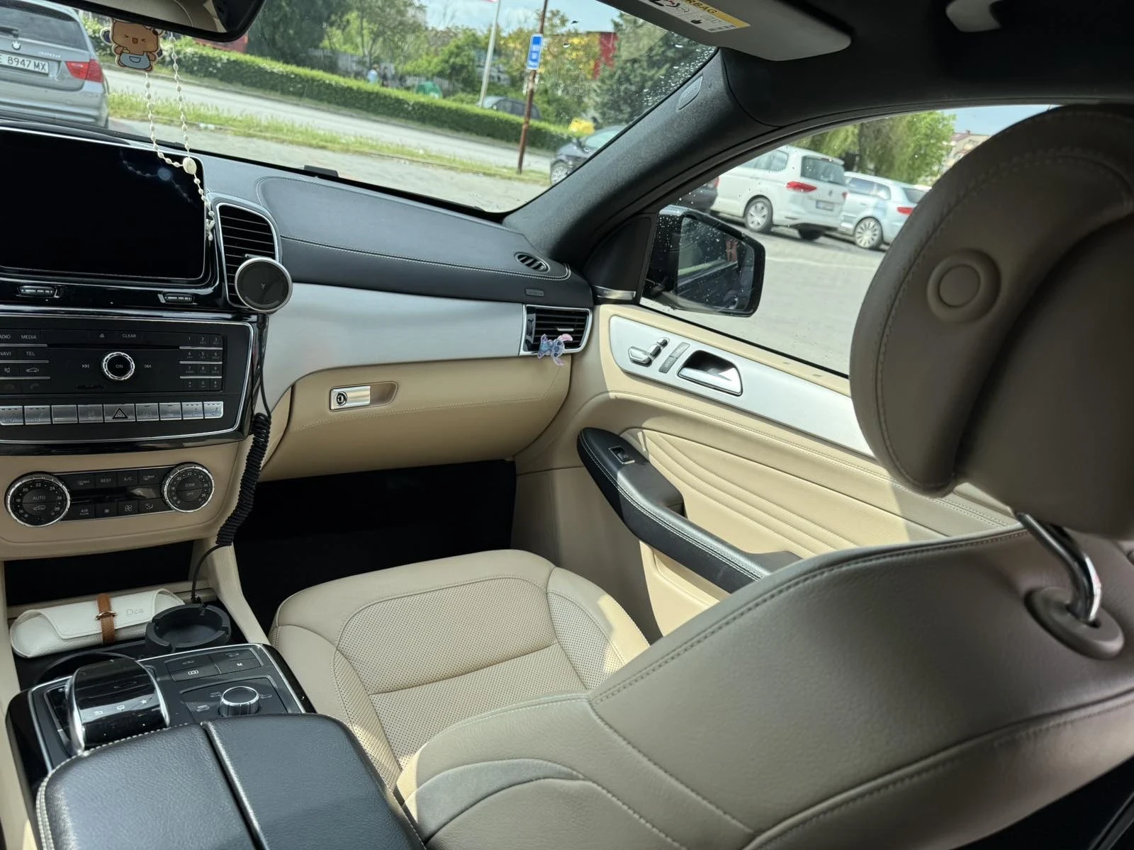 Mercedes-Benz GLE 350 ТОП, снимка 9 - Автомобили и джипове - 54367609
