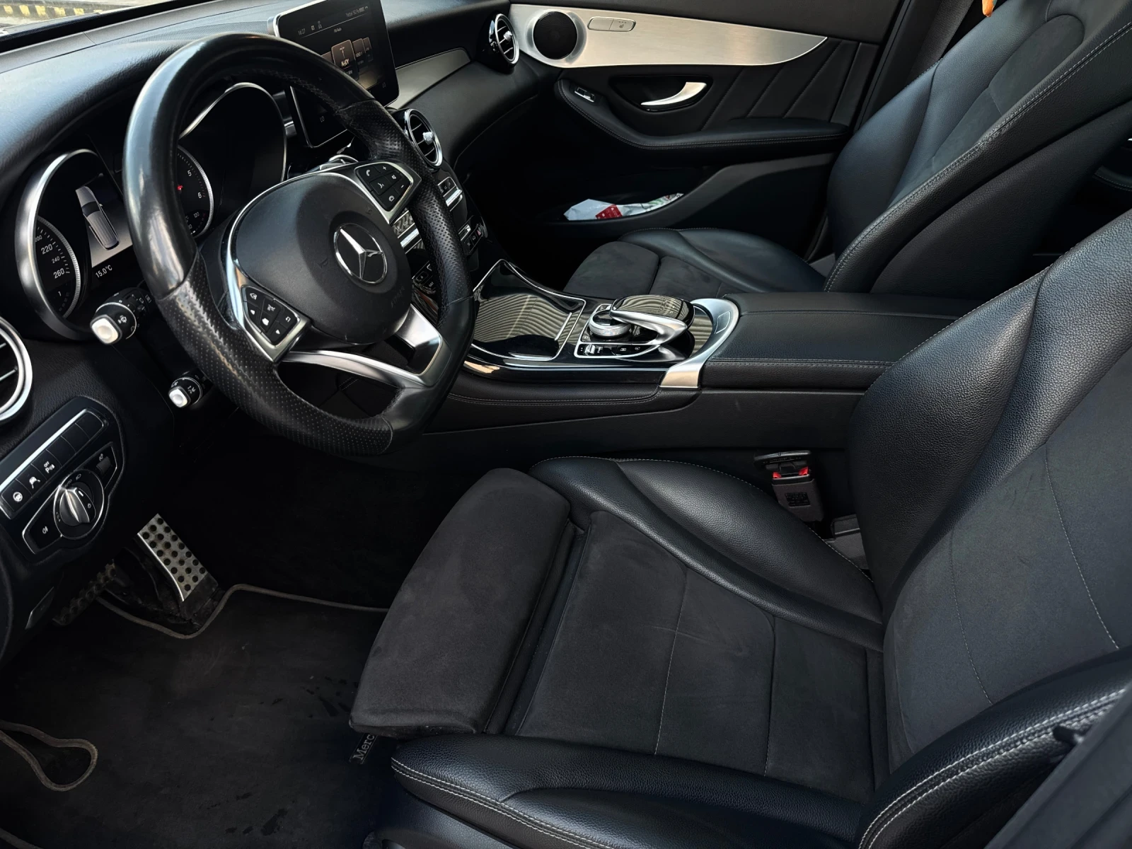 Mercedes-Benz GLC 250 Exclusive , снимка 13 - Автомобили и джипове - 54704161