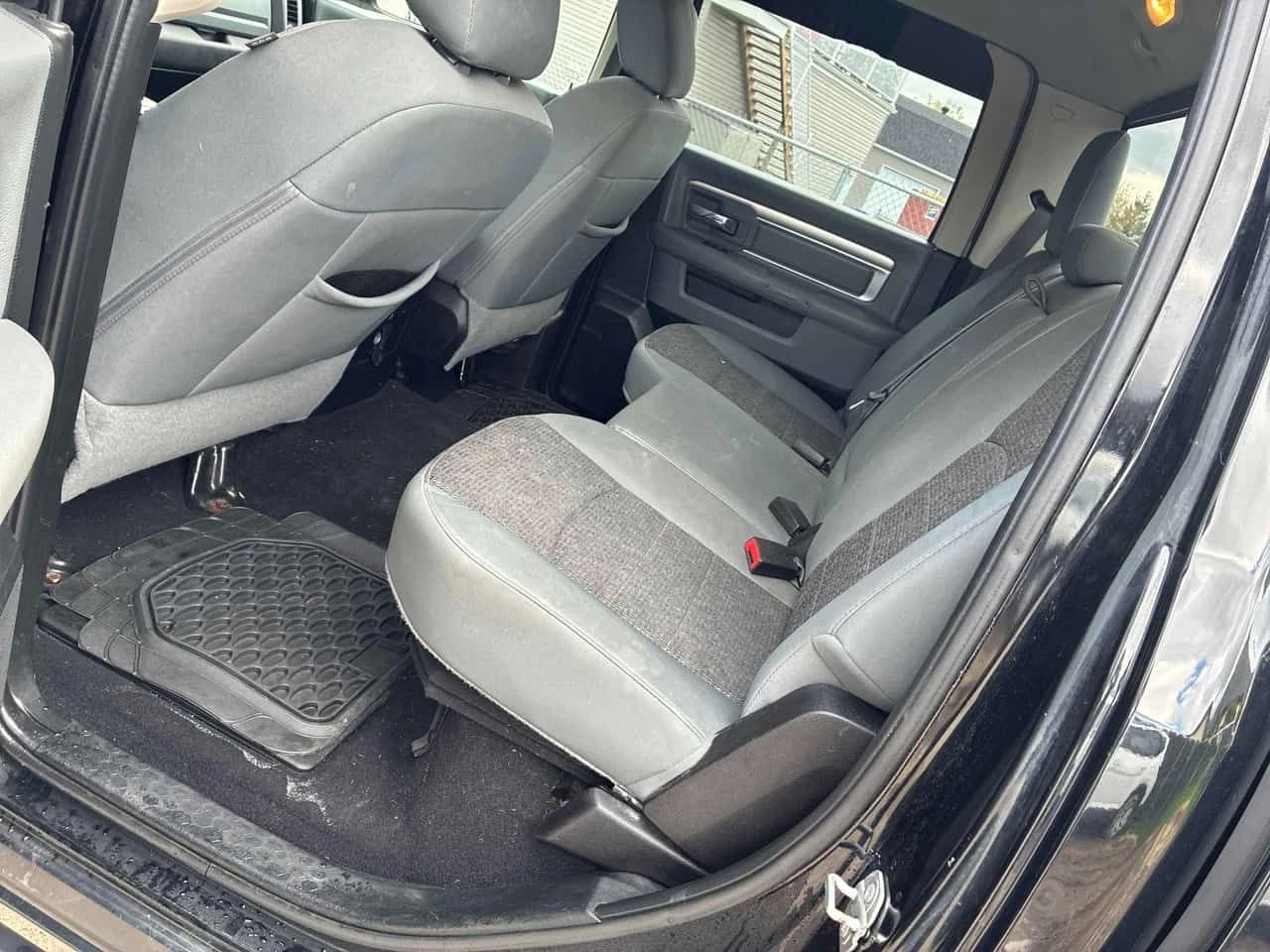 Dodge RAM 1500 * SLT * CARFAX * ЦЕНА ДО БГ, снимка 14 - Автомобили и джипове - 54740663