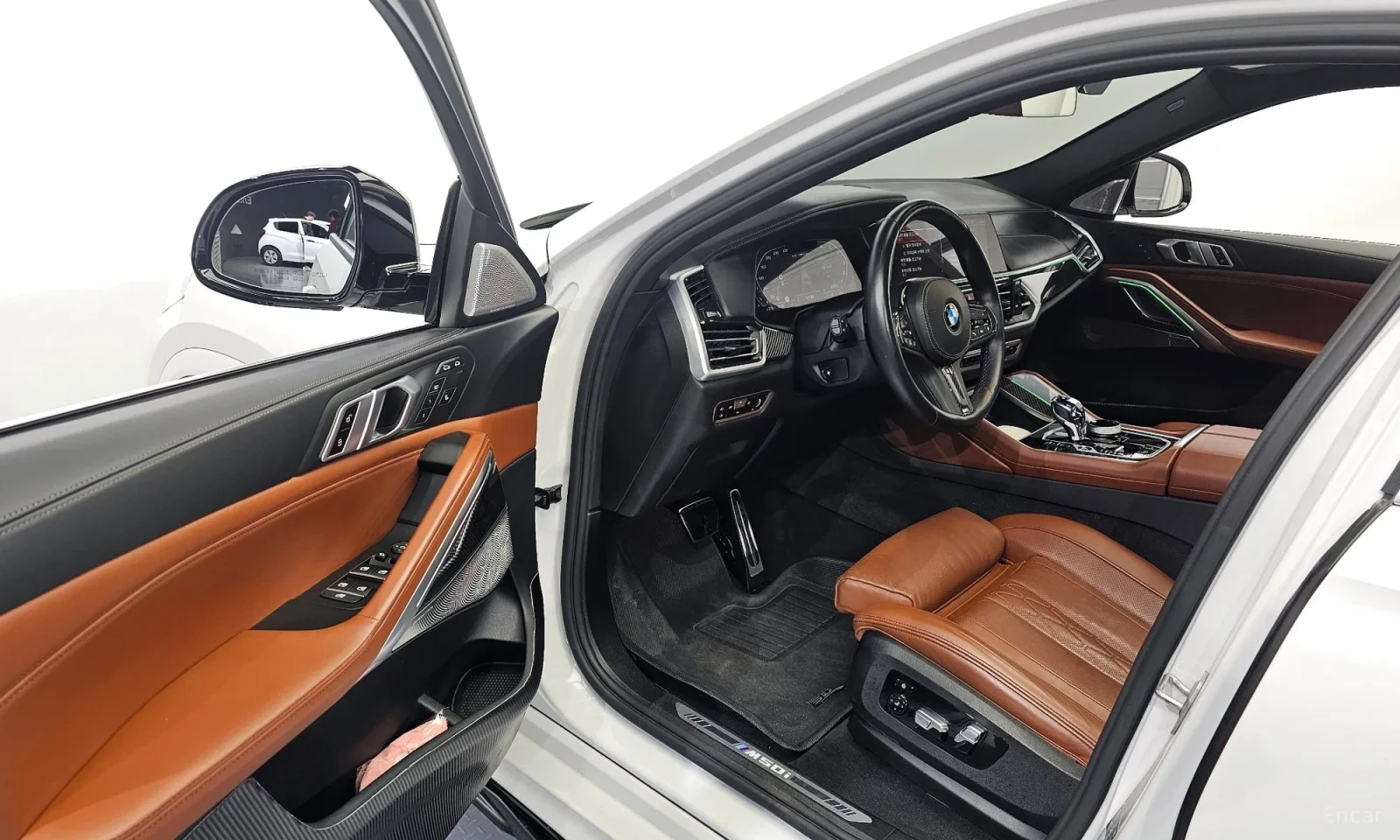 BMW X6 M50i* * FULL, снимка 10 - Автомобили и джипове - 55059334