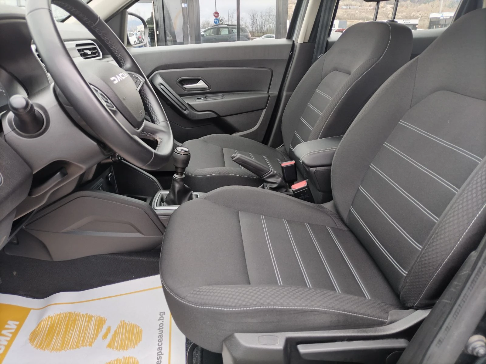 Dacia Duster 1.0Tce/100к.с./ECO-G, снимка 14 - Автомобили и джипове - 55120692