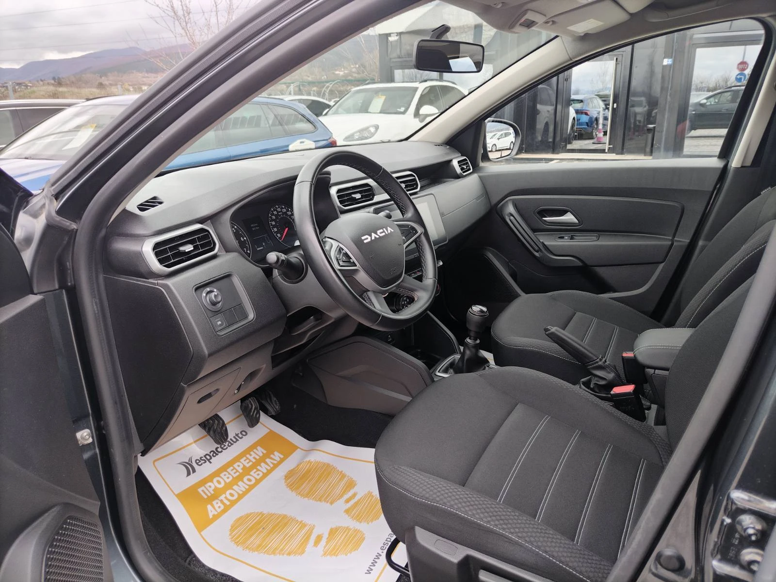 Dacia Duster 1.0Tce/100к.с./ECO-G, снимка 13 - Автомобили и джипове - 55120692