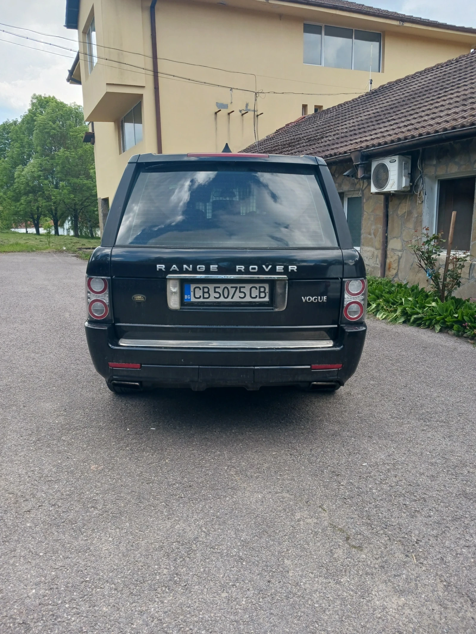Land Rover Range rover Сув , снимка 2 - Автомобили и джипове - 55137733
