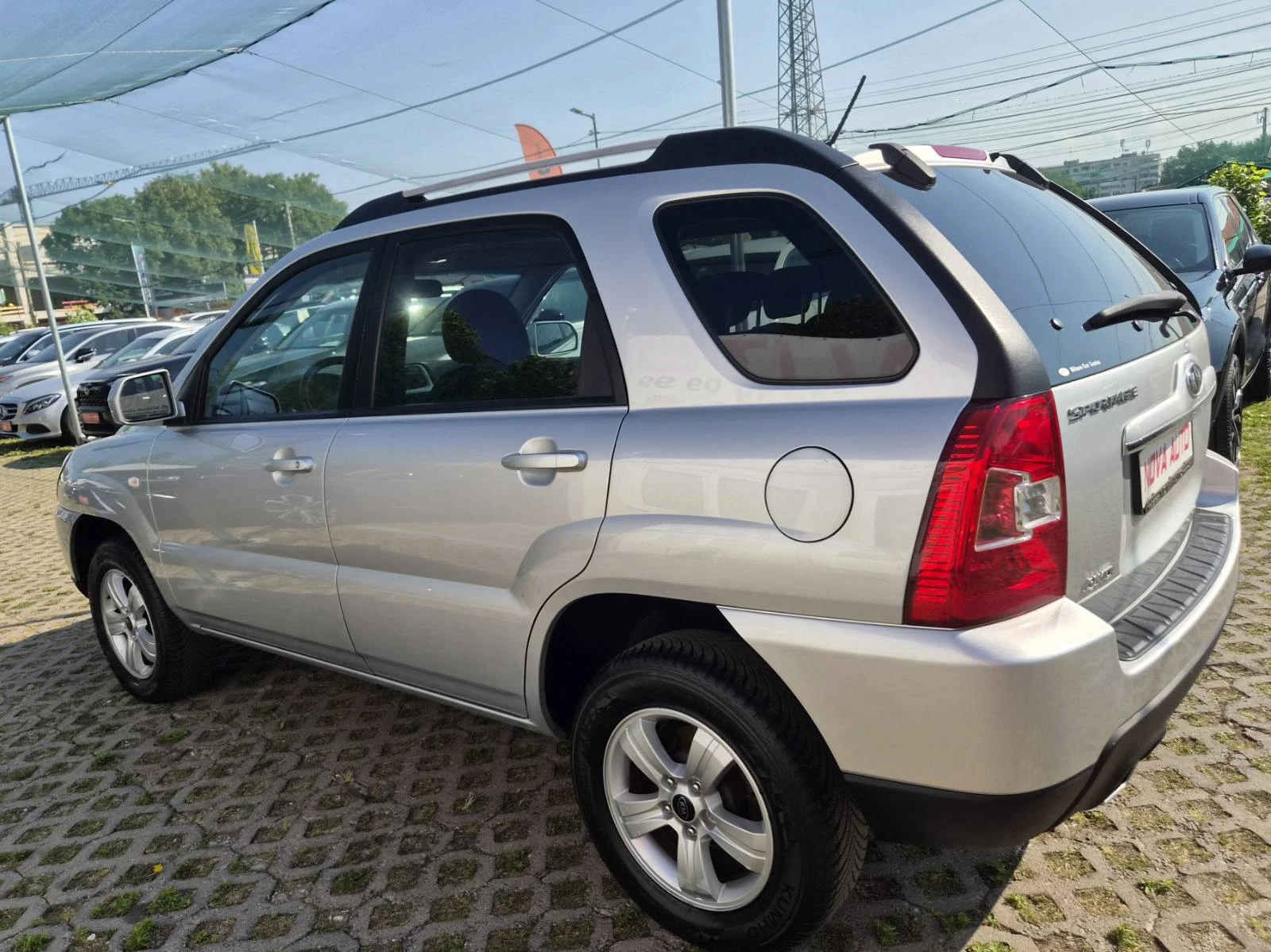 Kia Sportage 2.0CRDI-150кс-4х4-FACE LIFT-220000км, снимка 2 - Автомобили и джипове - 55318452