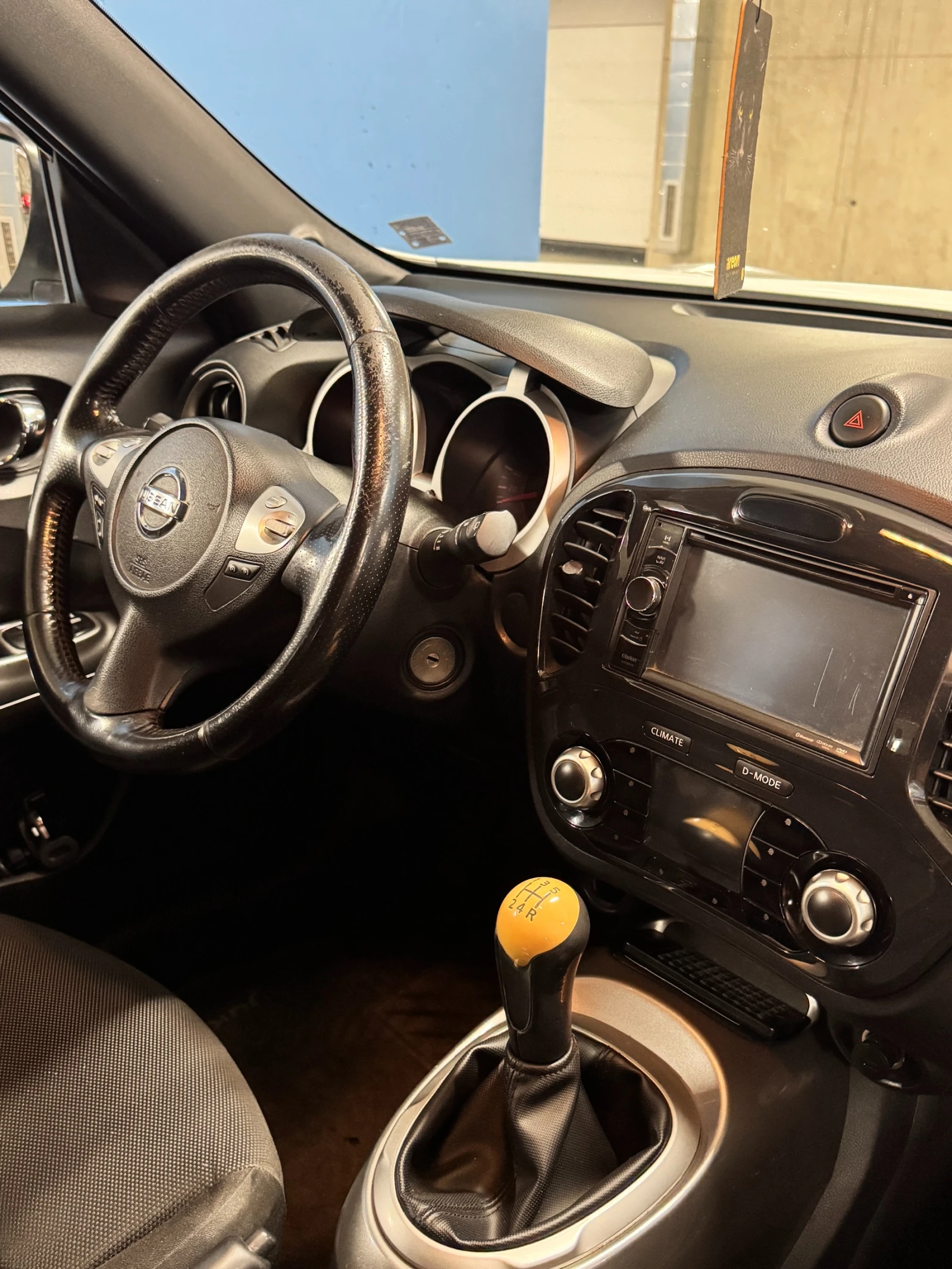 Nissan Juke, снимка 16 - Автомобили и джипове - 55332102