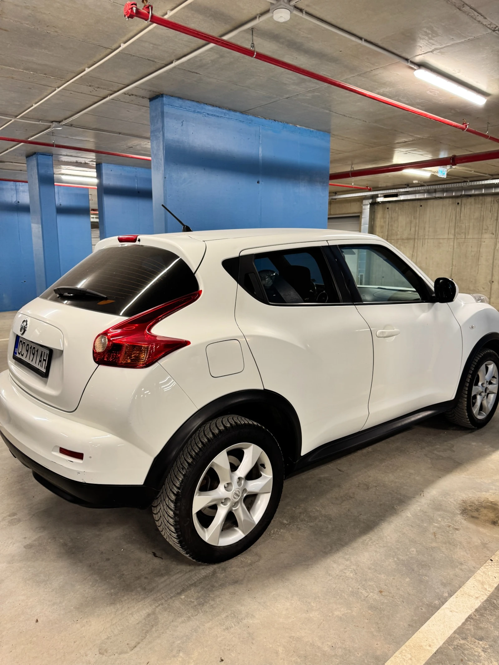 Nissan Juke, снимка 9 - Автомобили и джипове - 55332102