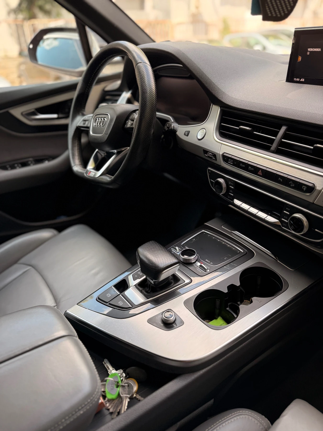 Audi Q7 G, снимка 14 - Автомобили и джипове - 55351693