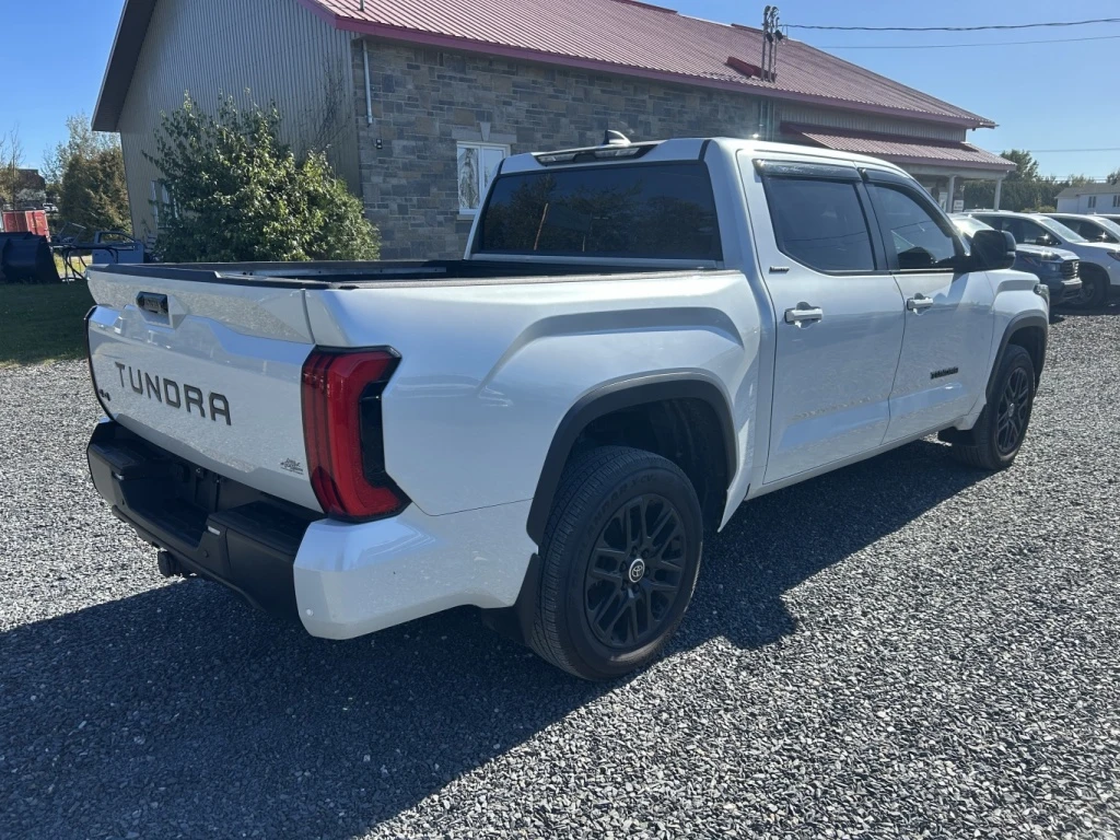 Toyota Tundra LIMITED | NIGHTSHADE | 4X4, снимка 3 - Автомобили и джипове - 56316304