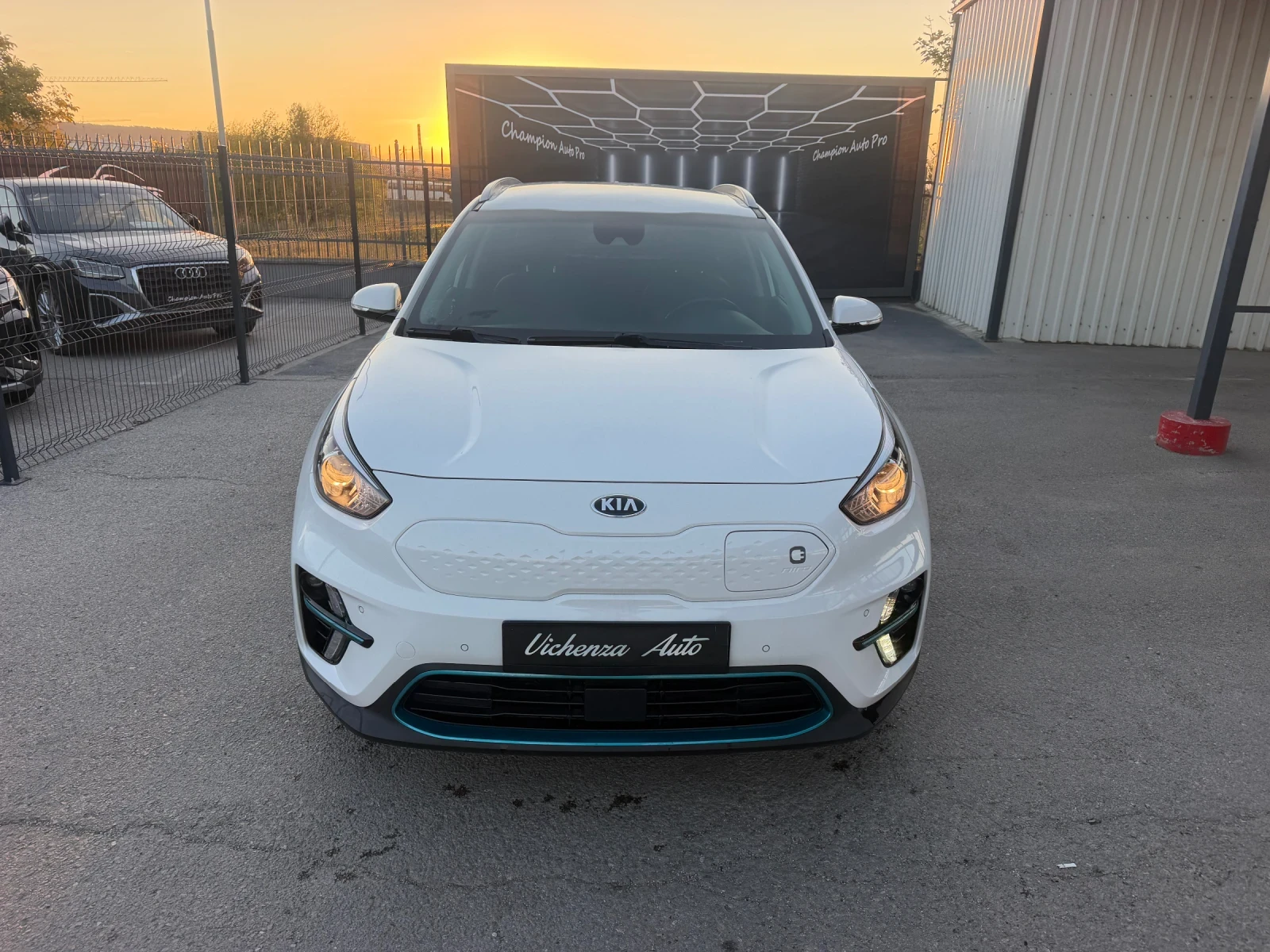 Kia Niro Kia Niro -EvEx Executives Line- WLTP/km/ 65kWh-455