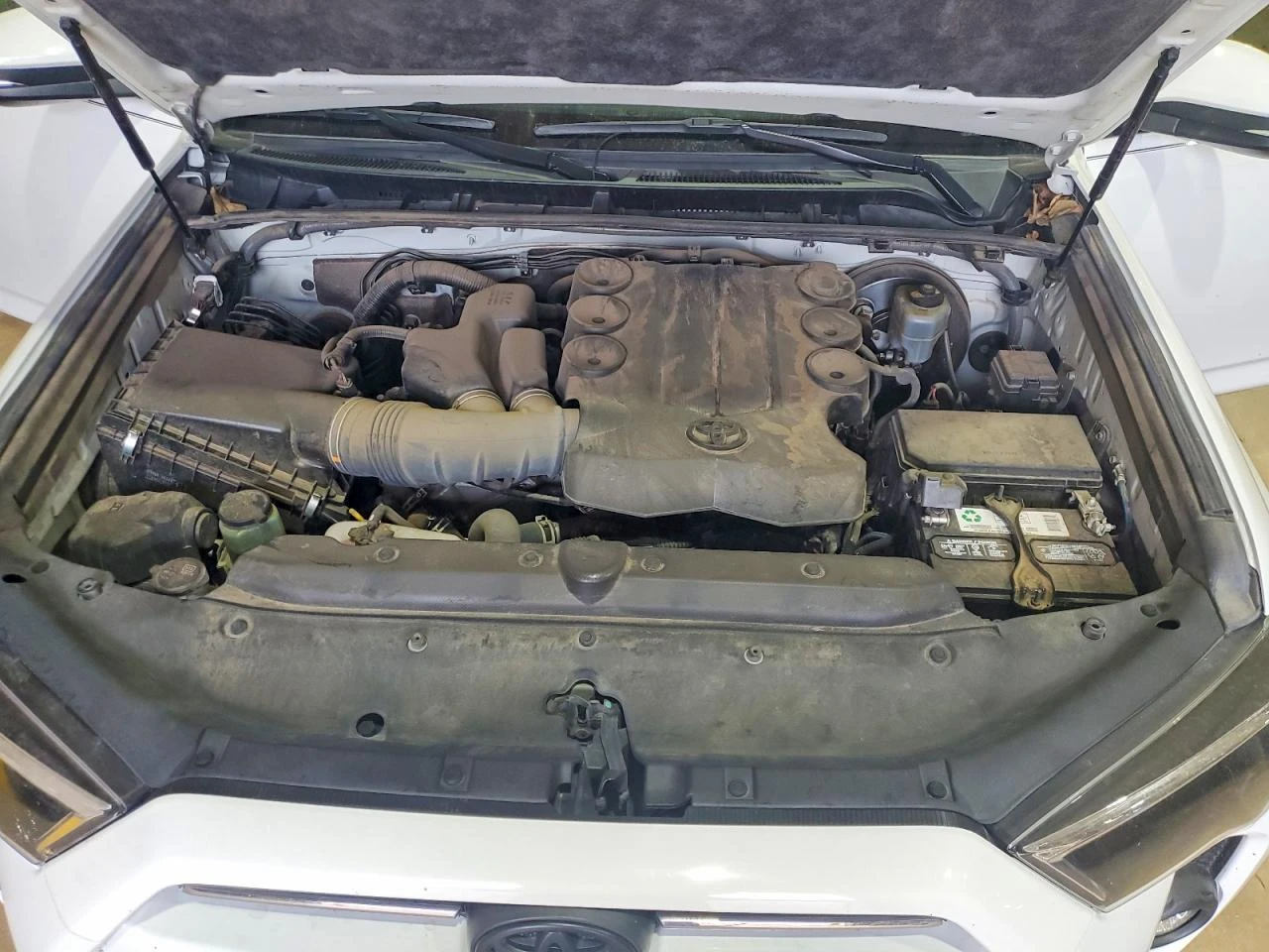 Toyota 4runner Sr5 Premium, снимка 11 - Автомобили и джипове - 56454365
