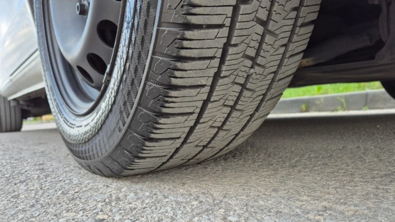 Mercedes-Benz Vito, снимка 15 - Бусове и автобуси - 50272507