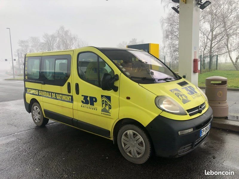 Opel Vivaro Пътнически , снимка 1 - Бусове и автобуси - 48973245