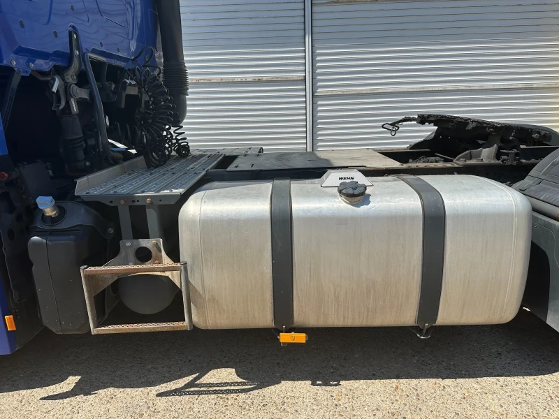 Mercedes-Benz Actros, снимка 9 - Камиони - 51533667