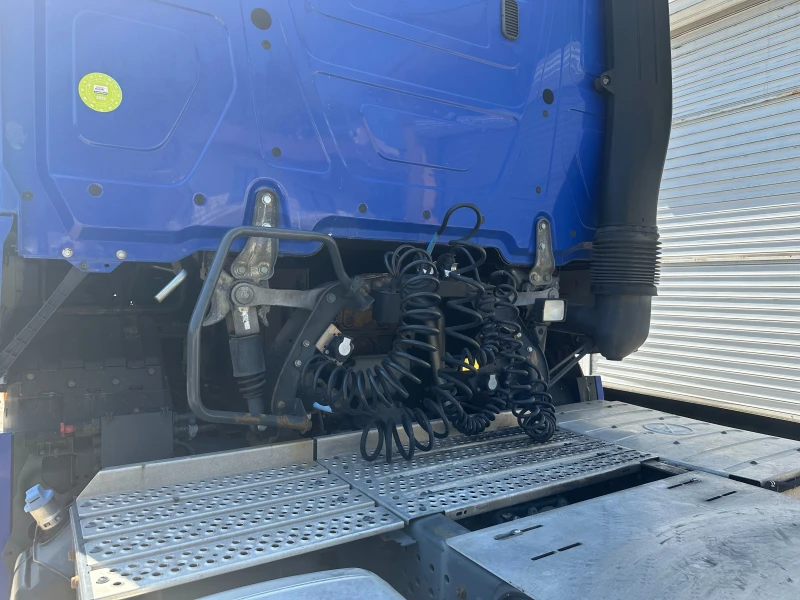 Mercedes-Benz Actros, снимка 10 - Камиони - 51533667