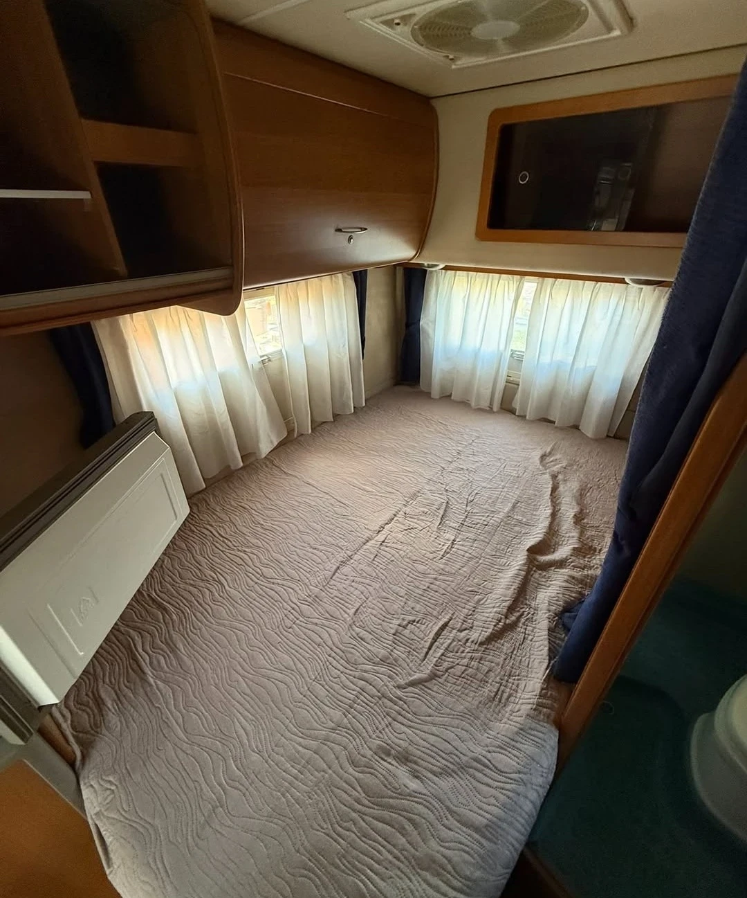 Кемпер Mercedes-Benz Sprinter 2.2CDI, снимка 14 - Каравани и кемпери - 55485343
