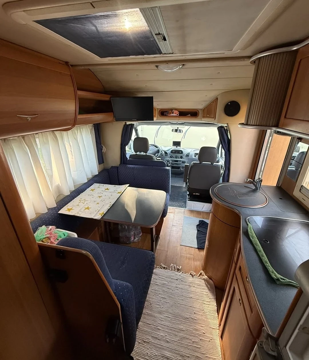 Кемпер Mercedes-Benz Sprinter 2.2CDI, снимка 15 - Каравани и кемпери - 55485343