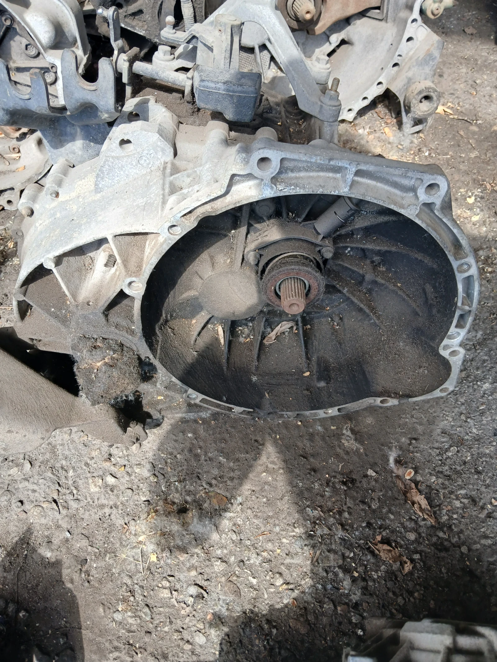 4M5R-7F096-YA скорости ръчни Ford Focus  1.8 дизел 