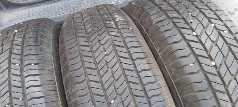 Гуми Летни 215/70R16, снимка 3 - Гуми и джанти - 34164899