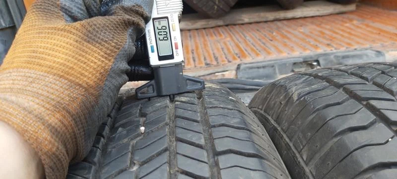 Гуми Летни 215/70R16, снимка 4 - Гуми и джанти - 34164899