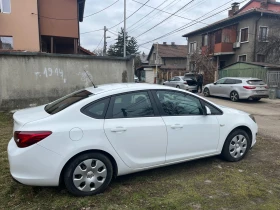 Opel Astra J, снимка 2