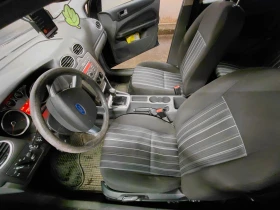 Ford Focus 1.6 TDCi, снимка 6