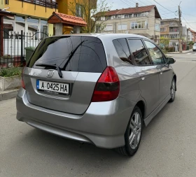 Honda Jazz 1.4i 100% РЕАЛЕН ПРОБЕГ РЕГИСТРИРАН ВИДЕО ЛИЗИНГ, снимка 3
