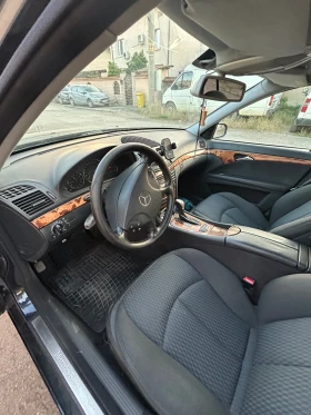 Mercedes-Benz E 220, снимка 10