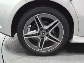Mercedes-Benz A 220 AMG Line Hatchback, снимка 5