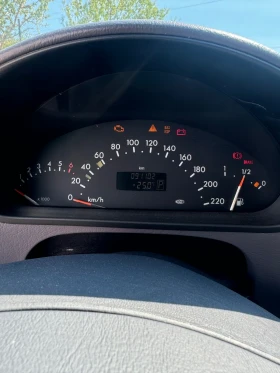 Mercedes-Benz A 140, снимка 9