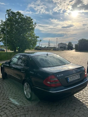 Mercedes-Benz E 220 - 3999 € / 7821.36 лв. - 32078230 4