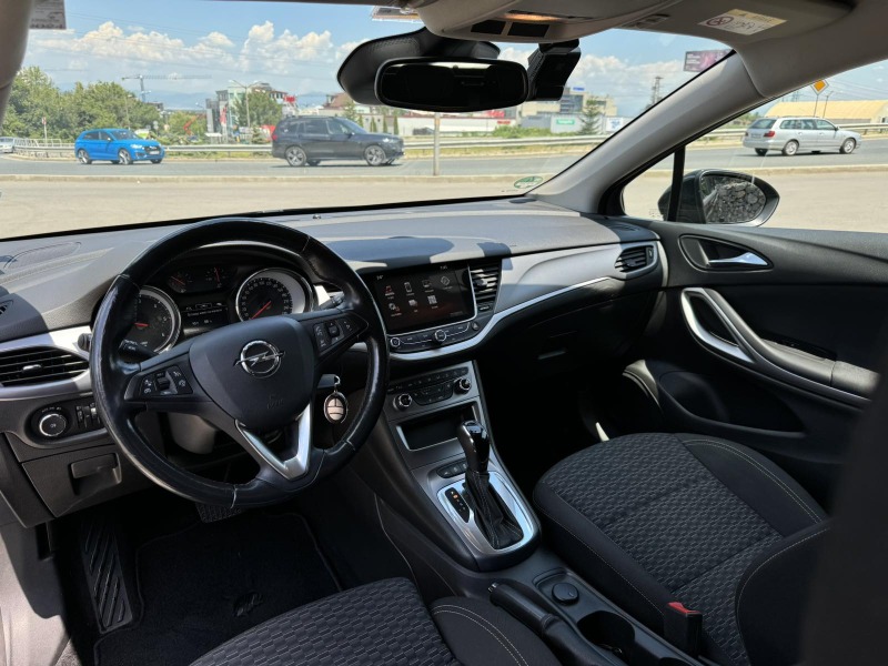 Opel Astra, снимка 11 - Автомобили и джипове - 46260249