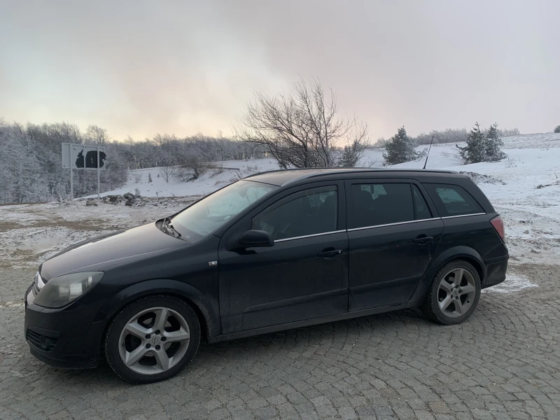 Opel Astra H, снимка 2 - Автомобили и джипове - 46957105